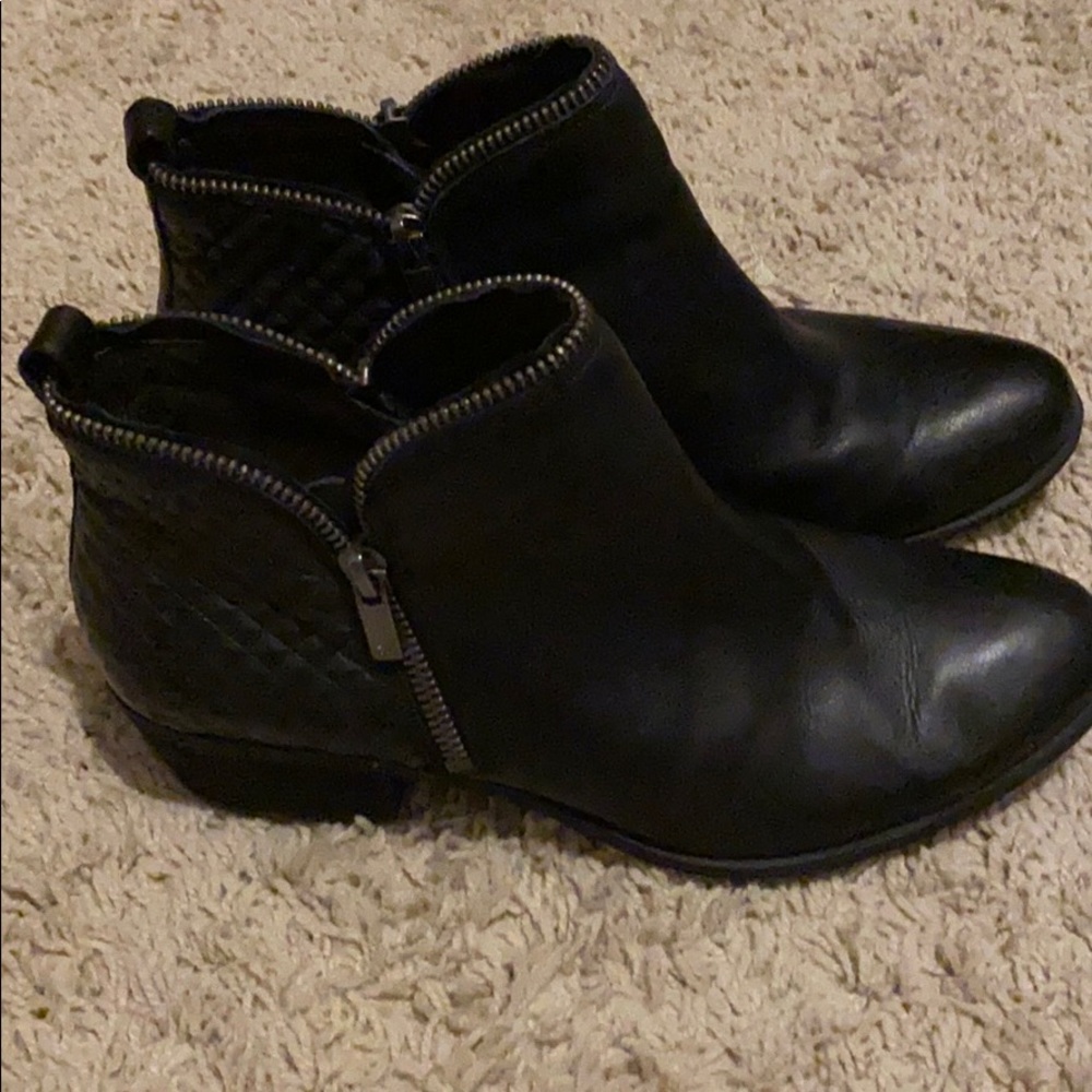 Black leather Lucky brand booties